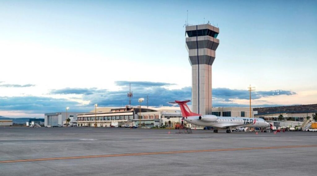 QRO Airport